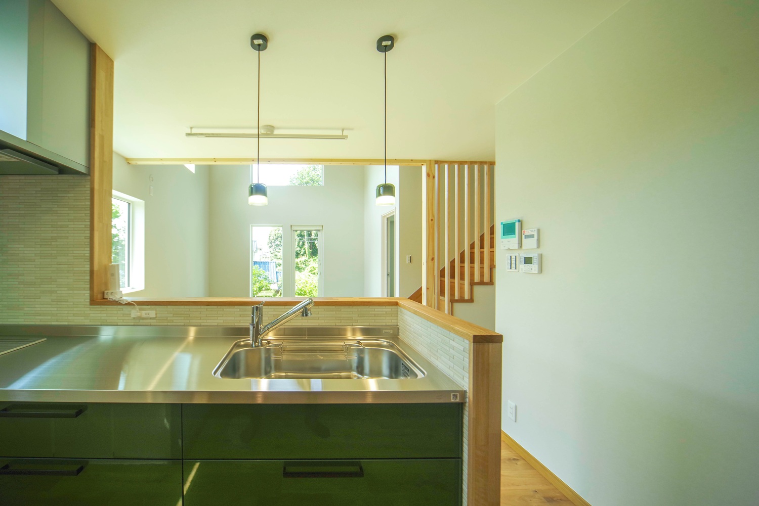 case_metal/実例 下仲邸/4-3